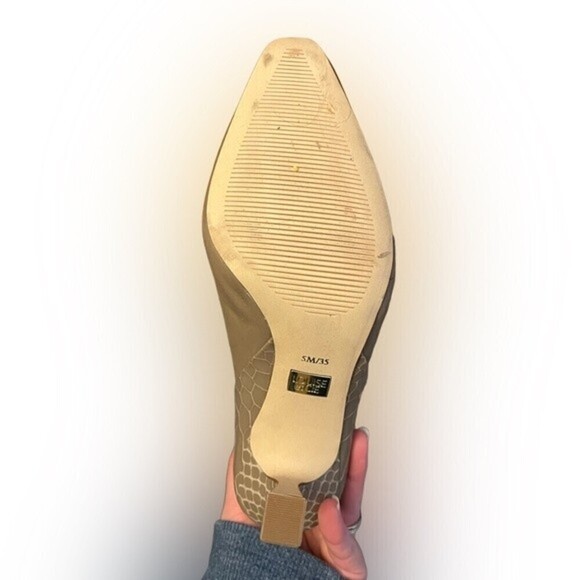 𝅺Louise et Cie Leather Ankle Boot with Stiletto Heel - Size 5M - Picture 7 of 10